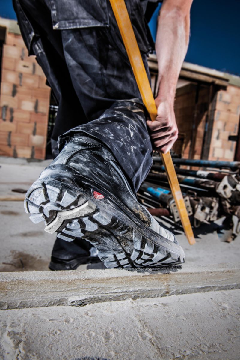puma cascades mid s3 hro src